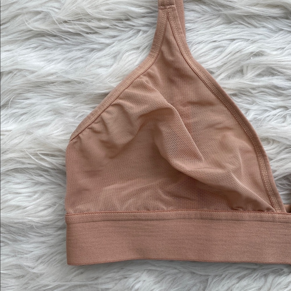 Negative | Sieve Triangle Bra - Picture 3 of 9
